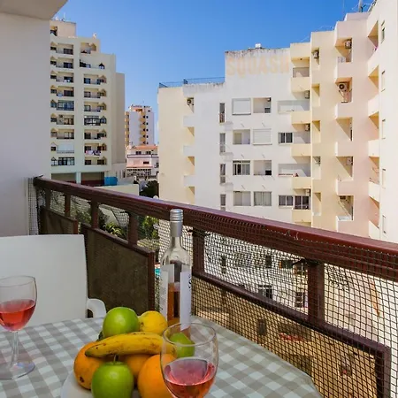 Apartment Rocha & Mar By Lovelystay *