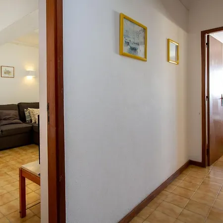 Apartment Rocha & Mar By Lovelystay *